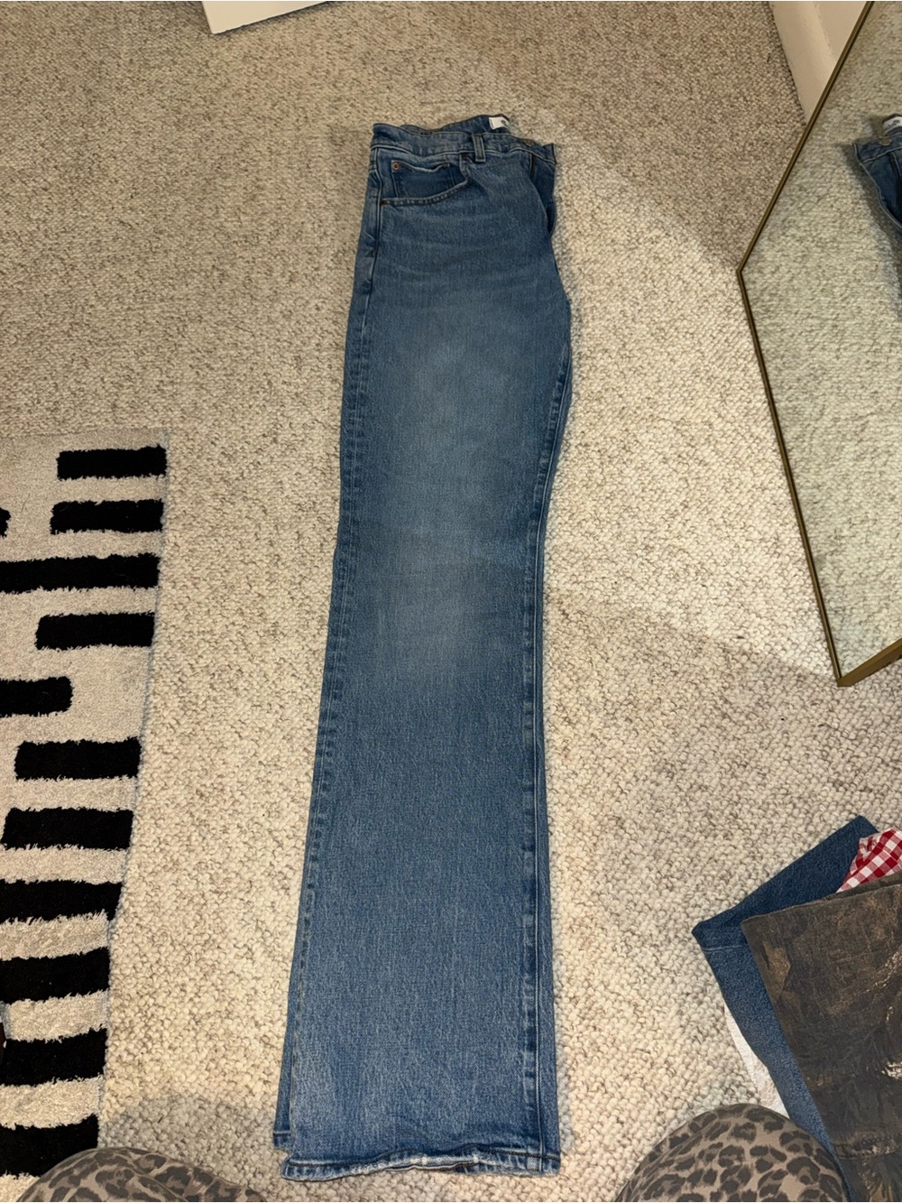 Classic High-Rise flare Leg Women's Maxwell Jeans - Blue (TALL 28) Never Worn!
